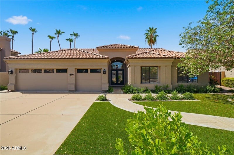 1819 E Monarch Bay Dr, Gilbert, AZ 85234