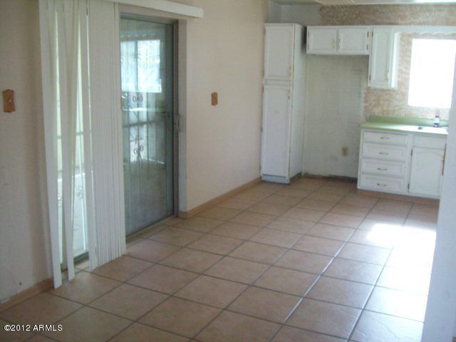 1819 E Pecan Rd, Phoenix, AZ 85040
