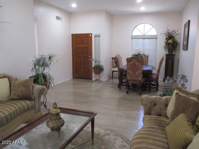 1819 E Sheena Dr, Phoenix, AZ 85022