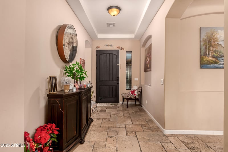 1819 Magdalena Ln, Phoenix, AZ 85041