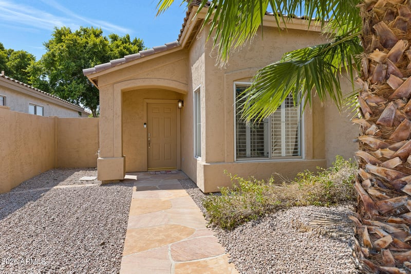 1819 W Brookwood Ct, Phoenix, AZ 85045