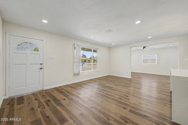 1819 W Morten Ave, Phoenix, AZ 85021
