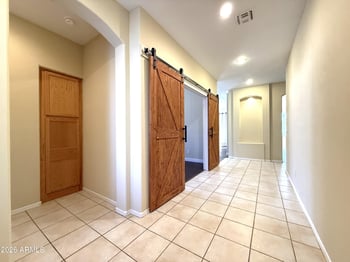 1819 Nighthawk Way, Phoenix, AZ 85045