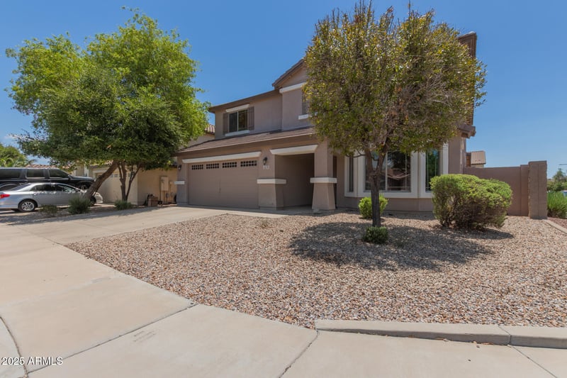 18193 Saguaro Ln, Surprise, AZ 85388