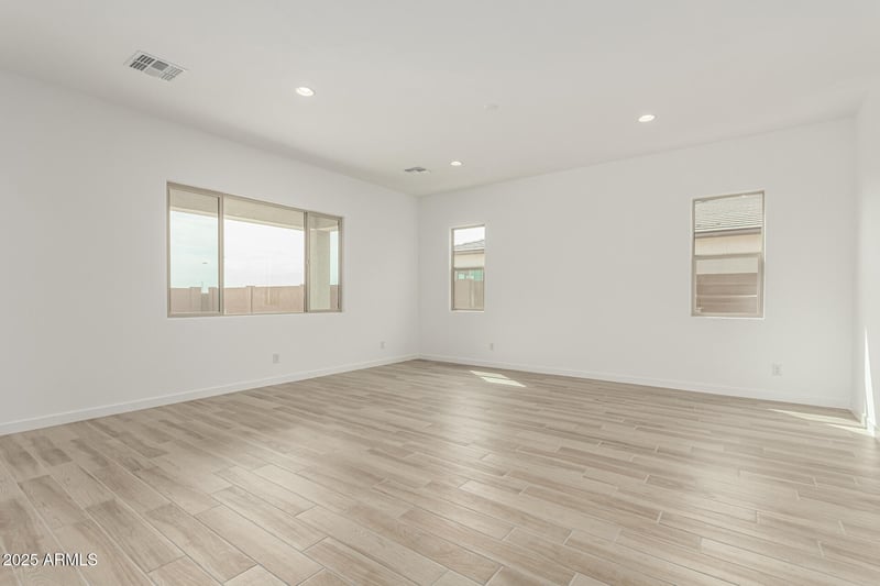 18197 Watkins St, Goodyear, AZ 85338