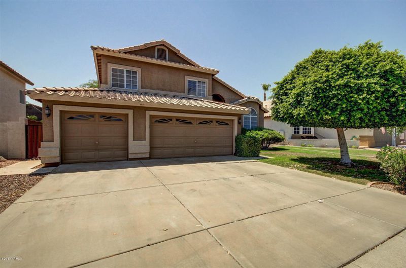 182 S Laguna Dr, Gilbert, AZ 85233