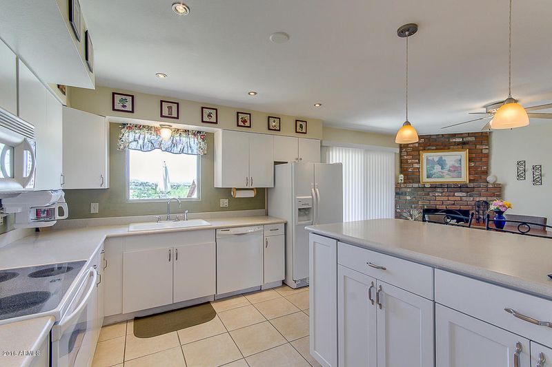 1820 E Avenida Del Oro --, Phoenix, AZ 85022