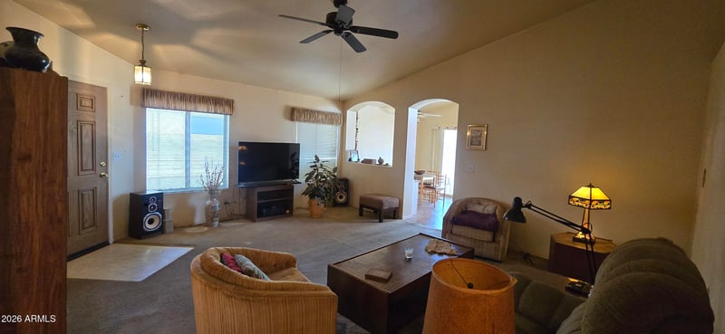 1820 E Countrywalk Ln, Chandler, AZ 85225