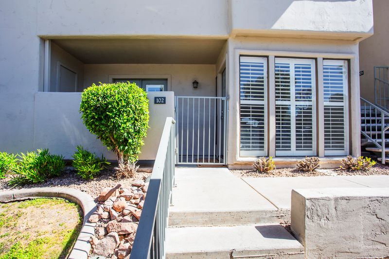 1820 E Morten Ave #102, Phoenix, AZ 85020