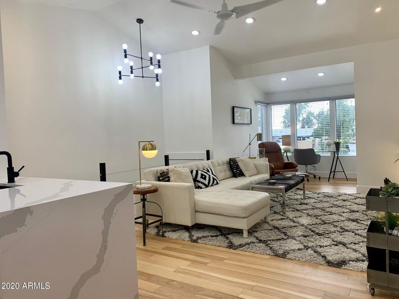 1820 E Morten Ave #202, Phoenix, AZ 85020