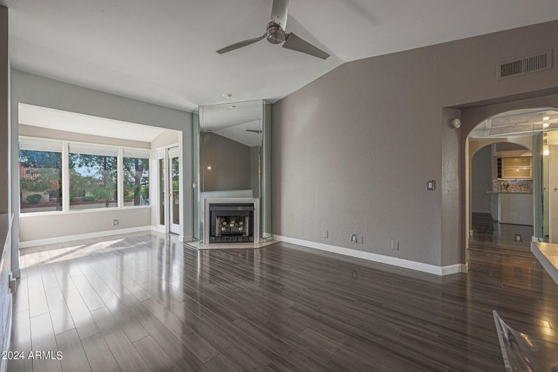 1820 E Morten Ave #225, Phoenix, AZ 85020