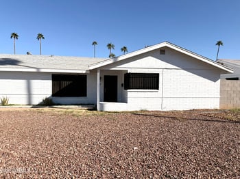1820 Hazelwood St, Phoenix, AZ 85015