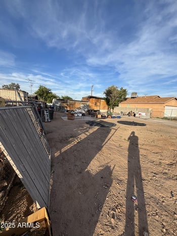 1820 Jones Ave, Phoenix, AZ 85040