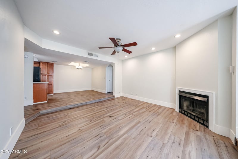 1820 Morten Ave #119, Phoenix, AZ 85020