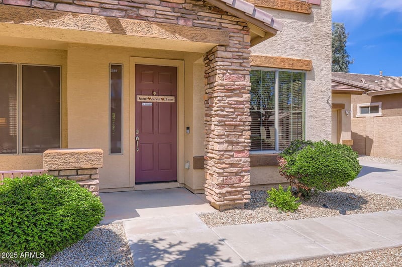 18200 Paradise Ln, Surprise, AZ 85388