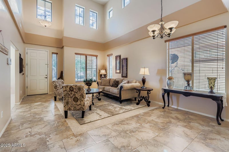 18200 Paradise Ln, Surprise, AZ 85388