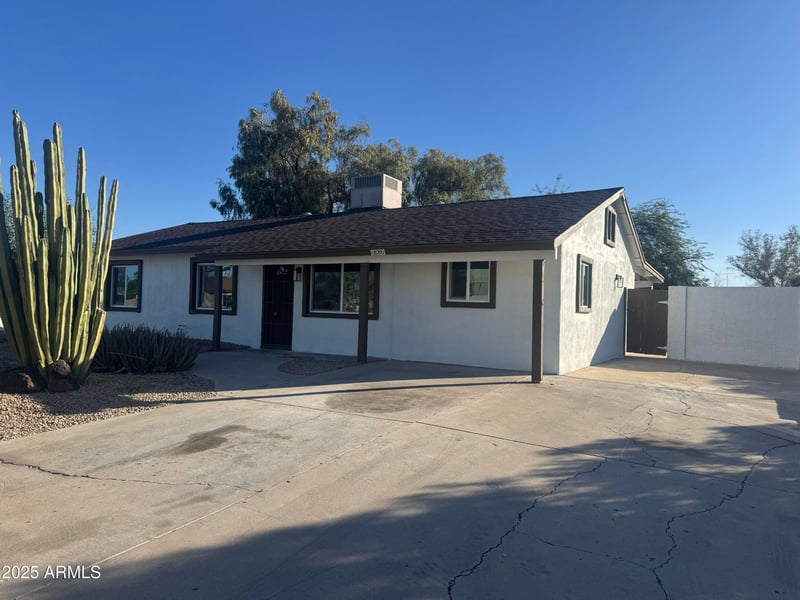 18201 22nd Ave, Phoenix, AZ 85023