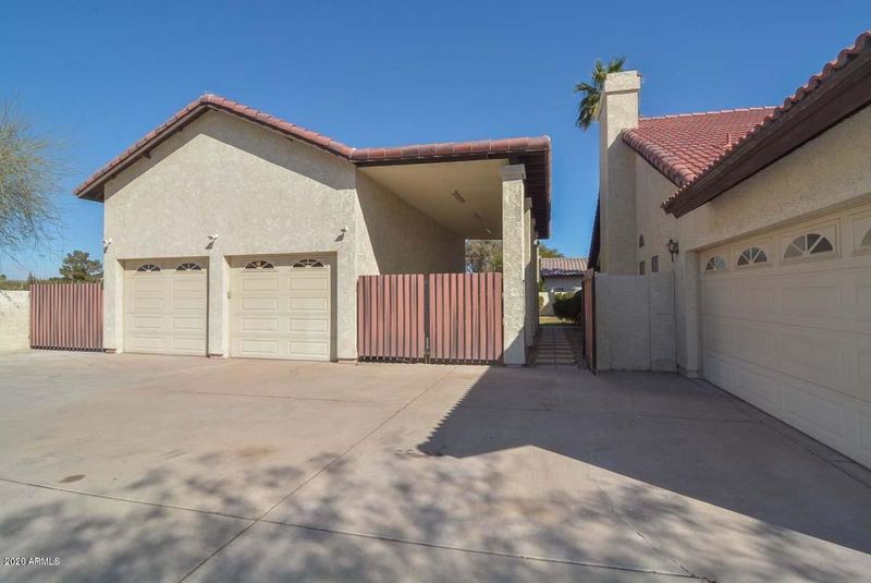 18202 N 66th Ln, Glendale, AZ 85308