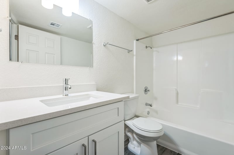 18202 N Cave Creek Rd #109, Phoenix, AZ 85032