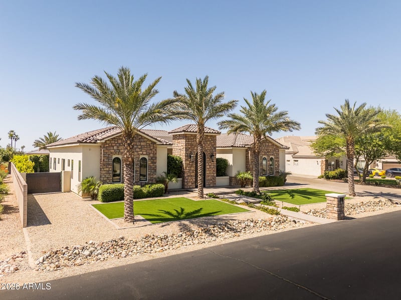 18203 Solano Ct, Litchfield Park, AZ 85340