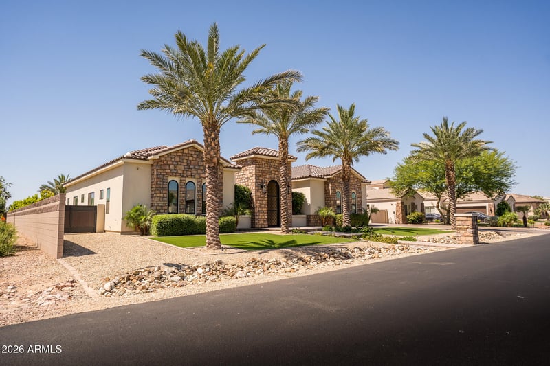 18203 Solano Ct, Litchfield Park, AZ 85340