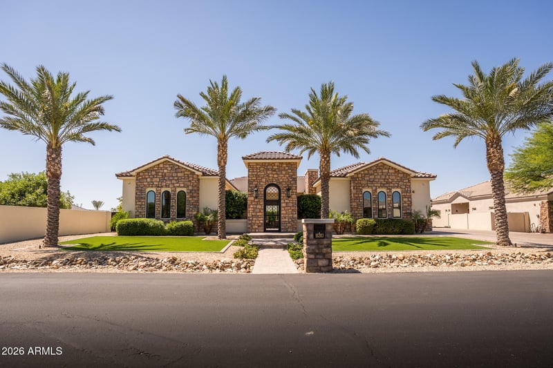 18203 Solano Ct, Litchfield Park, AZ 85340