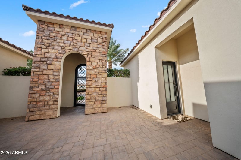 18203 W Solano Ct, Litchfield Park, AZ 85340