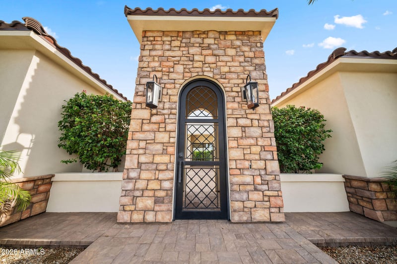 18203 W Solano Ct, Litchfield Park, AZ 85340