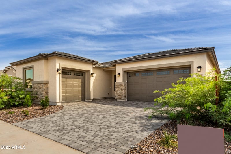 18203 Watkins St, Goodyear, AZ 85338