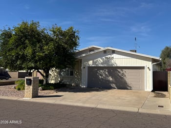 18204 2nd Pl, Phoenix, AZ 85022