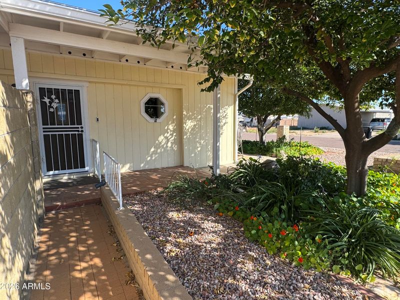 18204 N 2nd Pl, Phoenix, AZ 85022
