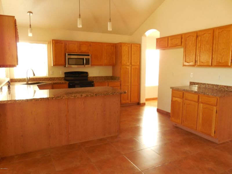 18205 N 86th Ln, Peoria, AZ 85382