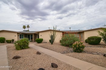 18206 N Stonebrook Dr, Sun City West, AZ 85375