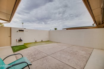 18206 N Stonebrook Dr, Sun City West, AZ 85375