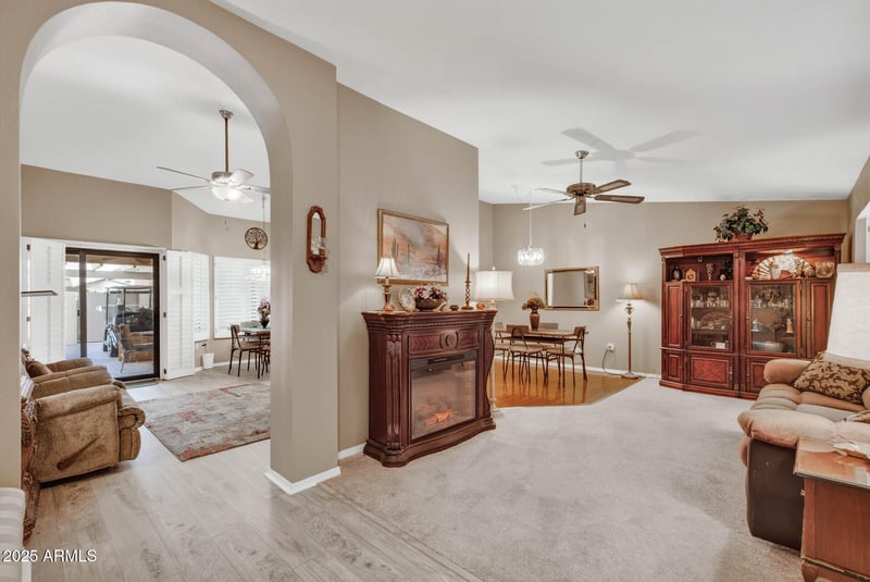 18207 136th Ave, Sun City West, AZ 85375
