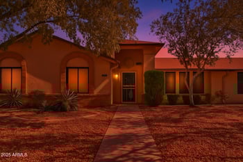 18207 136th Ave, Sun City West, AZ 85375