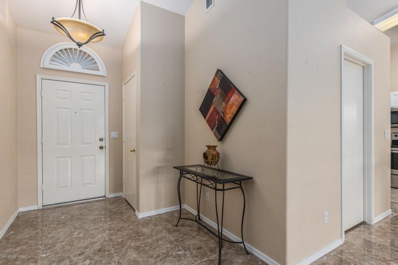 18207 N 86th Ln, Peoria, AZ 85382