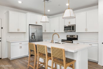 1821 Bernie Ln #101, Gilbert, AZ 85295
