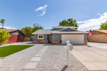 1821 Curry Dr, Chandler, AZ 85224