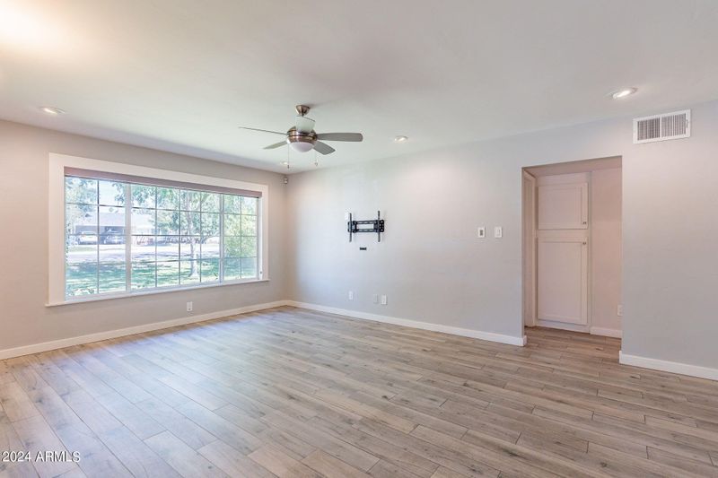 1821 E Bethany Home Rd, Phoenix, AZ 85016