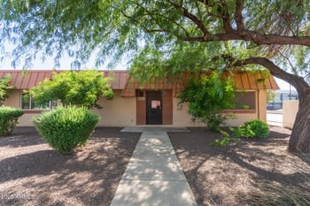 1821 Augusta Ave, Phoenix, AZ 85021