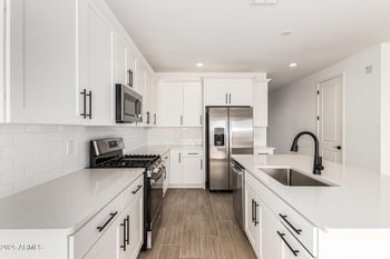 18213 Hess St, Goodyear, AZ 85338
