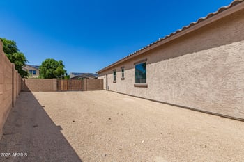 18213 Monterosa St, Goodyear, AZ 85395