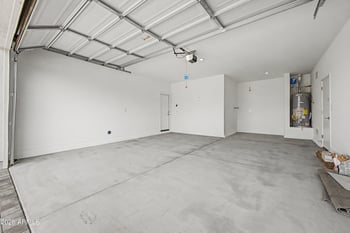 18213 Pioneer St, Goodyear, AZ 85338