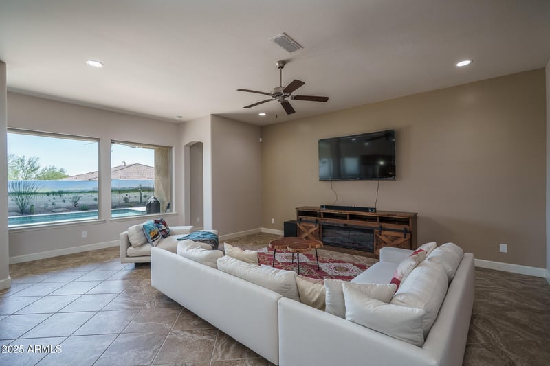 18215 Desert Sage Dr, Goodyear, AZ 85338