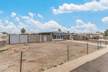 18217 2nd Pl, Phoenix, AZ 85022
