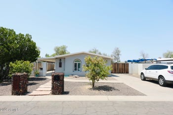 18218 N 1st St, Phoenix, AZ 85022