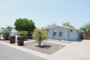 18218 N 1st St, Phoenix, AZ 85022