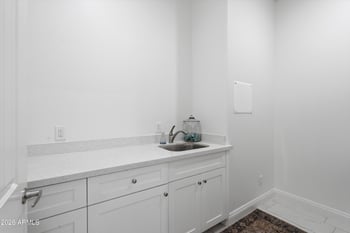 1822 El Caminito Dr, Phoenix, AZ 85021