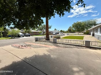 1822 Georgia Ave, Phoenix, AZ 85016